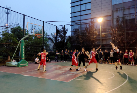 “立信杯”篮球争霸赛在PG电子官网科技园举行